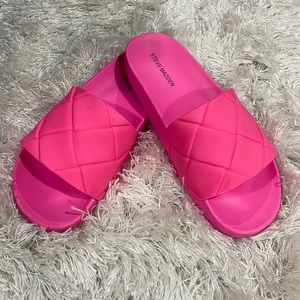 Steve Madden Slides